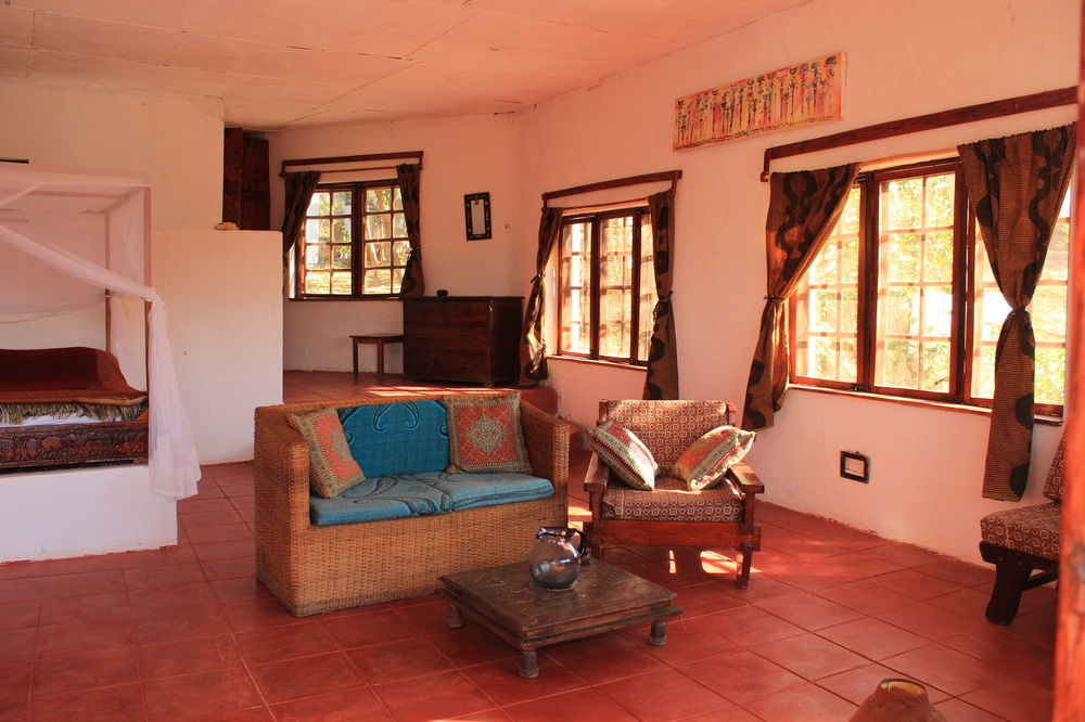 Njaya Lodge Nkhata Bay Ngoại thất bức ảnh
