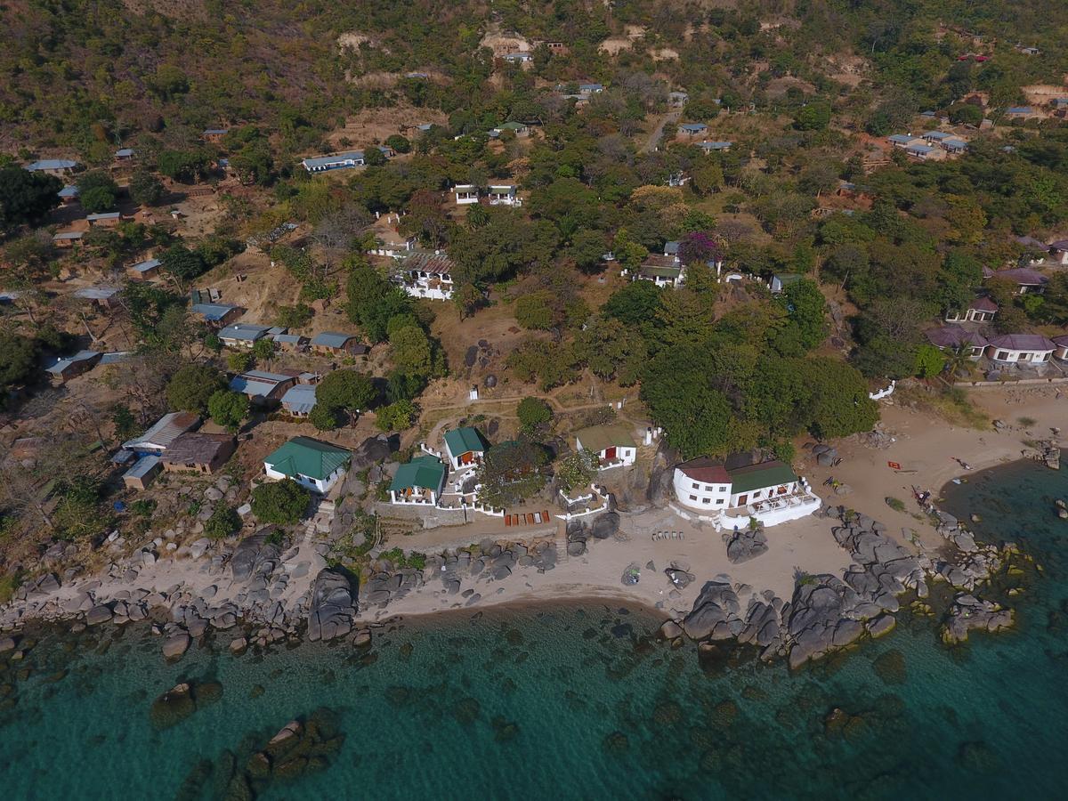 Njaya Lodge Nkhata Bay Ngoại thất bức ảnh
