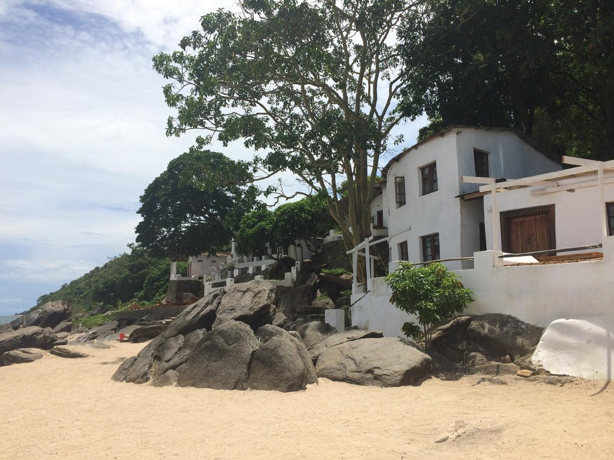 Njaya Lodge Nkhata Bay Ngoại thất bức ảnh