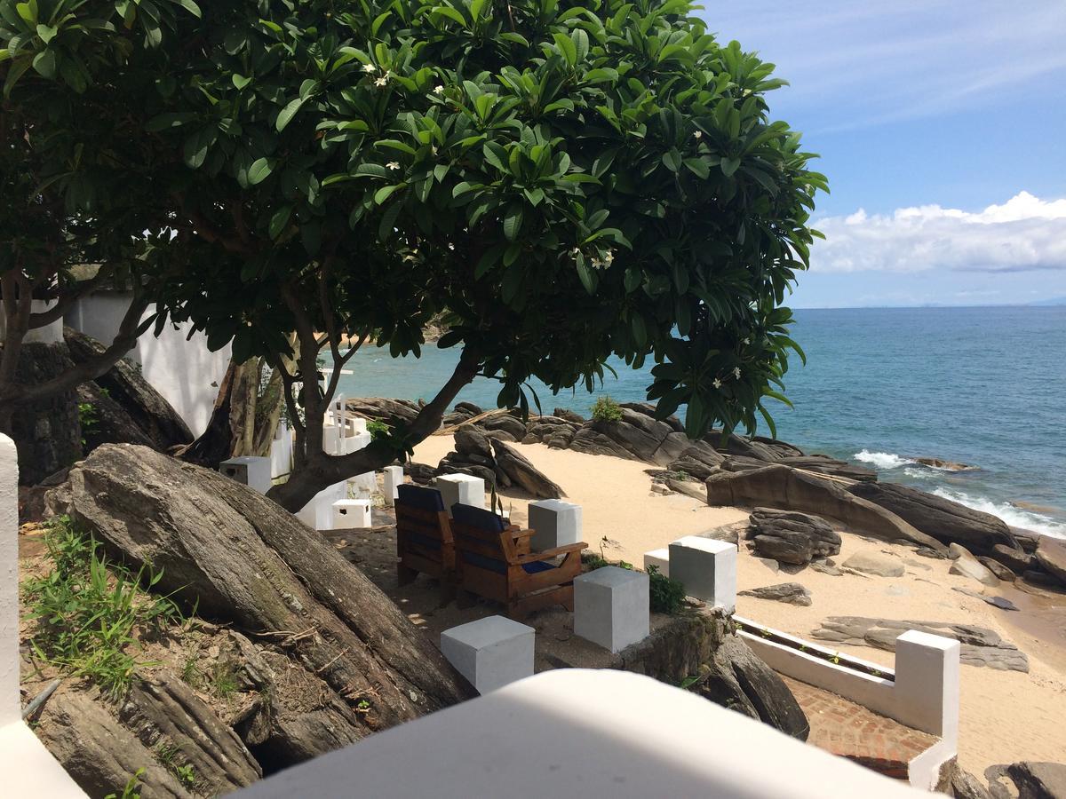 Njaya Lodge Nkhata Bay Ngoại thất bức ảnh
