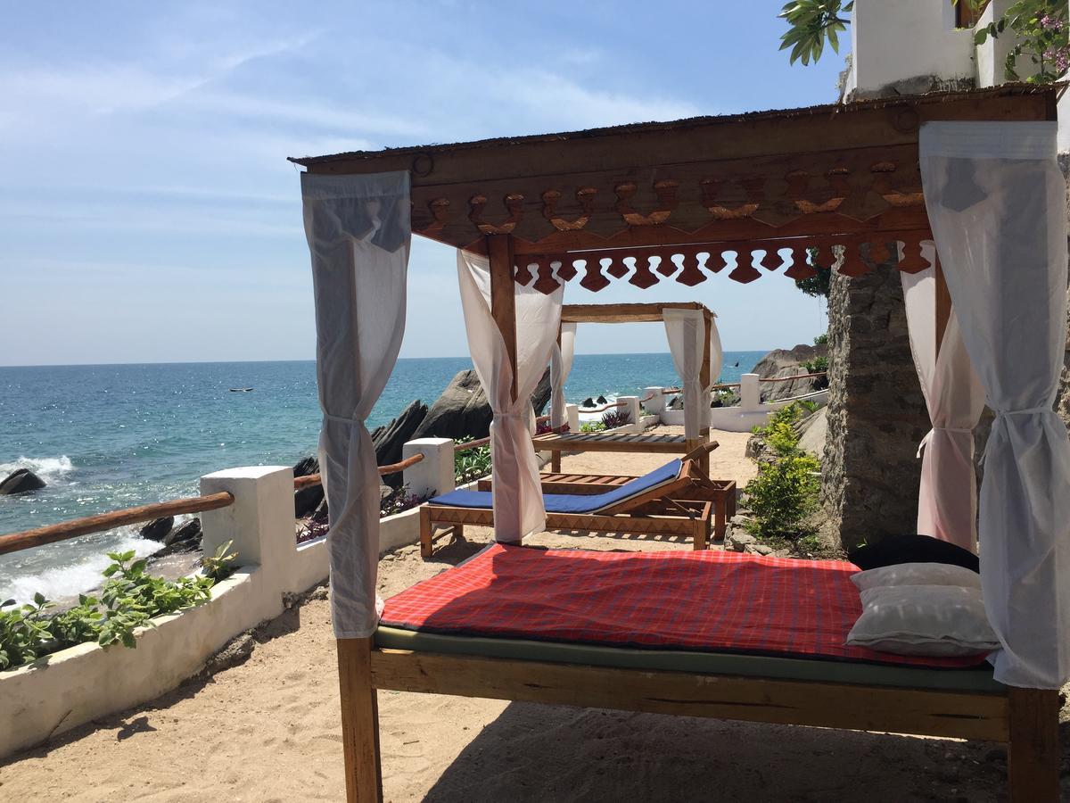 Njaya Lodge Nkhata Bay Ngoại thất bức ảnh